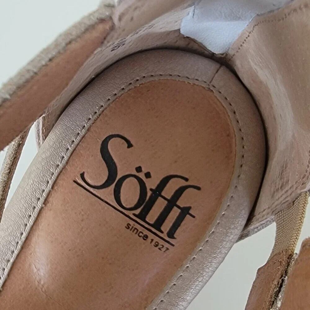Sofft Gold Leather Strappy Sandals Women Size 9 Comfort Cushioned Gladiator - Picture 9 of 11